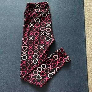 LuLaRoe Valentine’s Day leggings